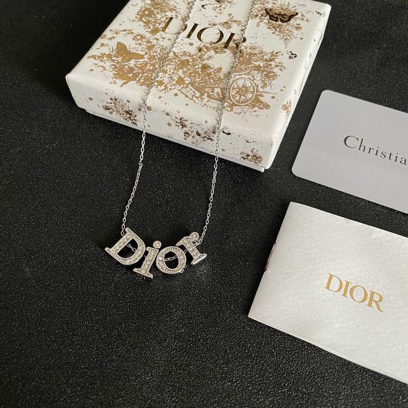 Dior Necklace 05yxs13